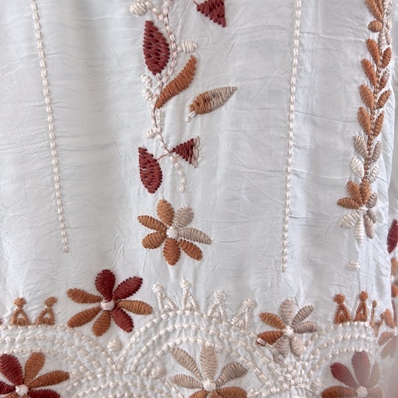 Johnny Was Aubrey Embroidered Floral Blouse Color: Shell - Picture 12 of 16